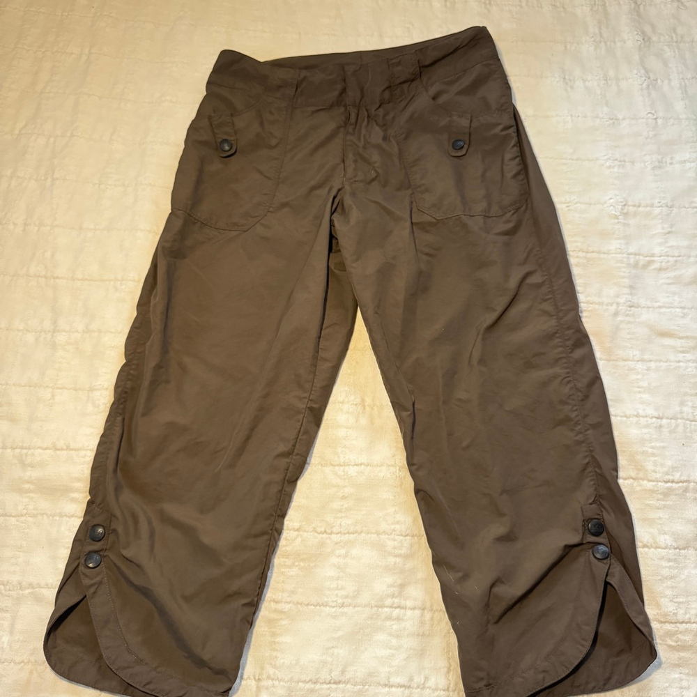REI Cargo / Hiking Women’s Pants • Size: 8
